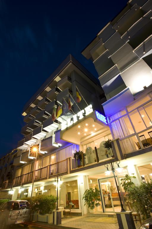 Hotel Elite カットーリカ エクステリア 写真